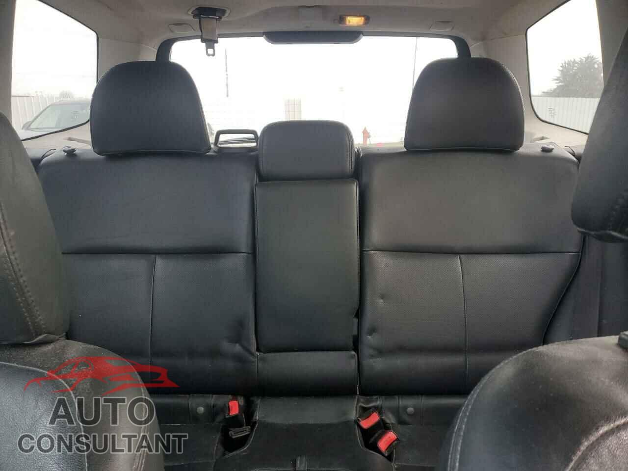 SUBARU FORESTER 2011 - JF2SHAEC3BH782150