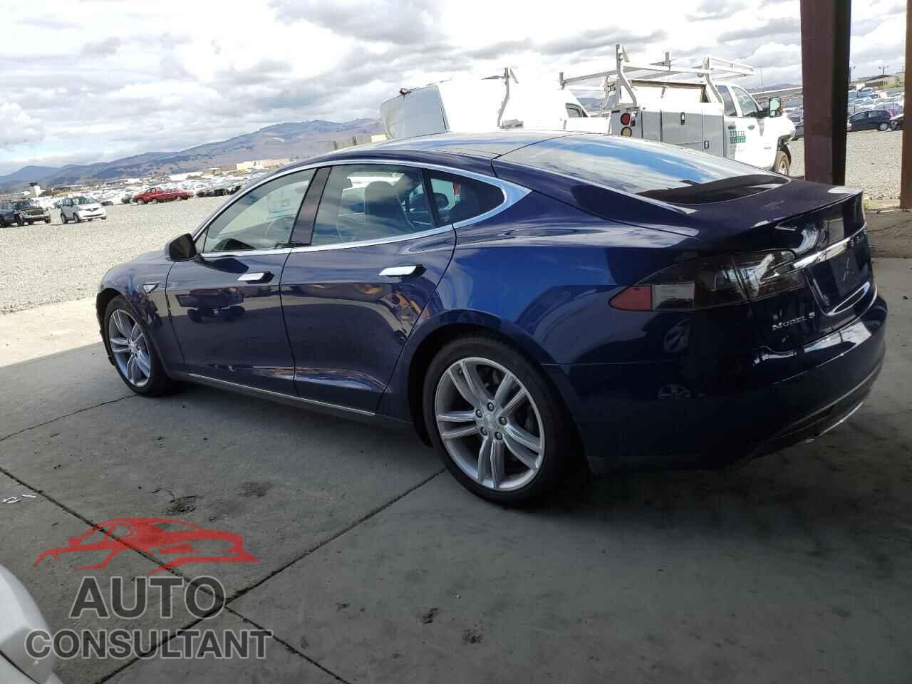 TESLA MODEL S 2015 - 5YJSA1H2XFF097591