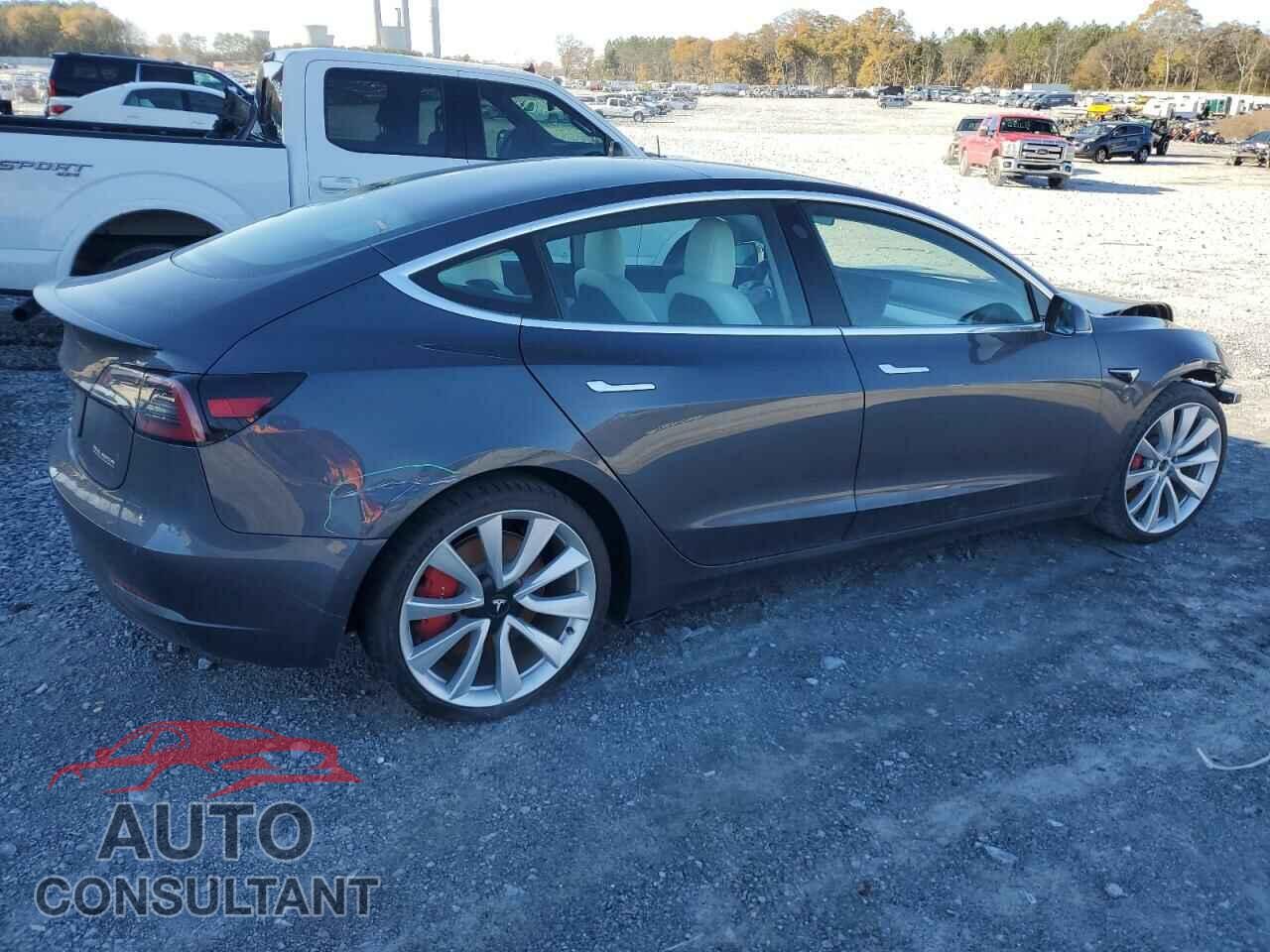 TESLA MODEL 3 2019 - 5YJ3E1EB0KF238384