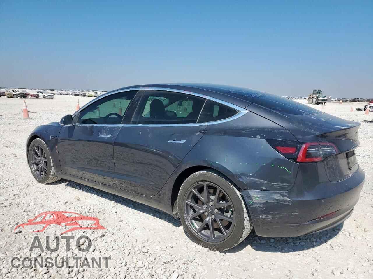 TESLA MODEL 3 2019 - 5YJ3E1EB6KF386264