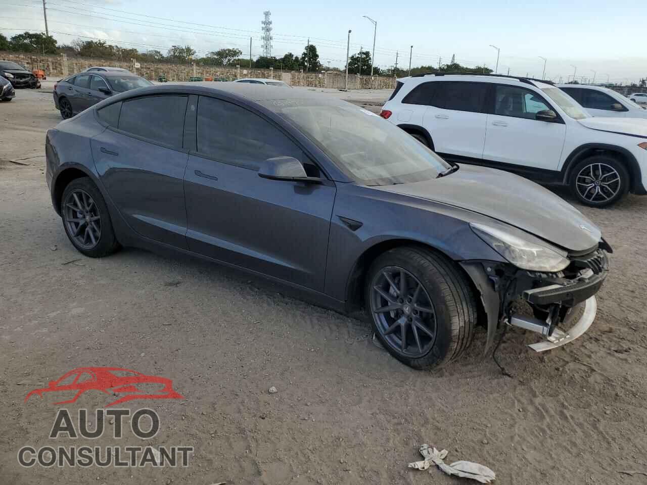 TESLA MODEL 3 2023 - 5YJ3E1EA4PF420295