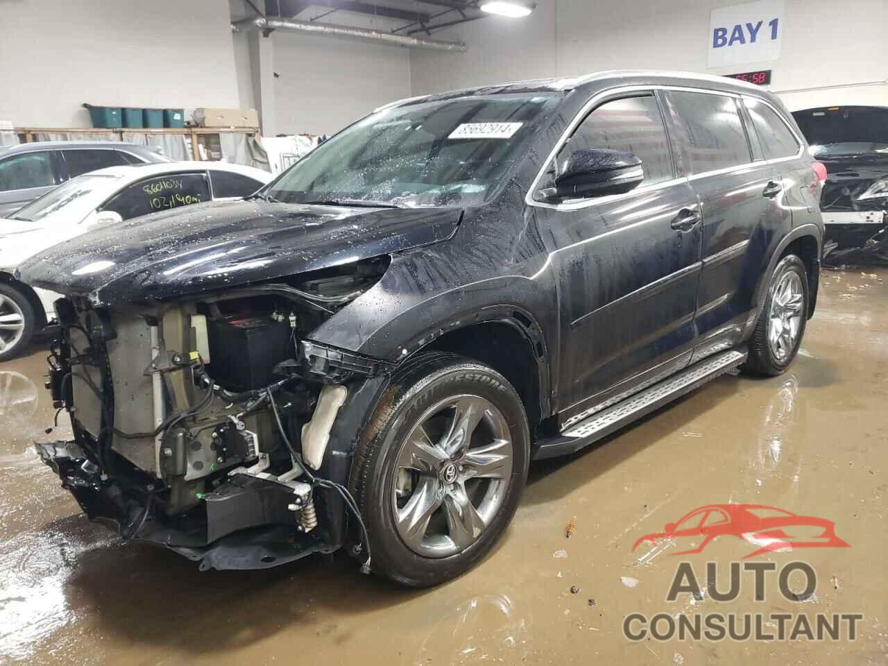 TOYOTA HIGHLANDER 2018 - 5TDDZRFH0JS815662