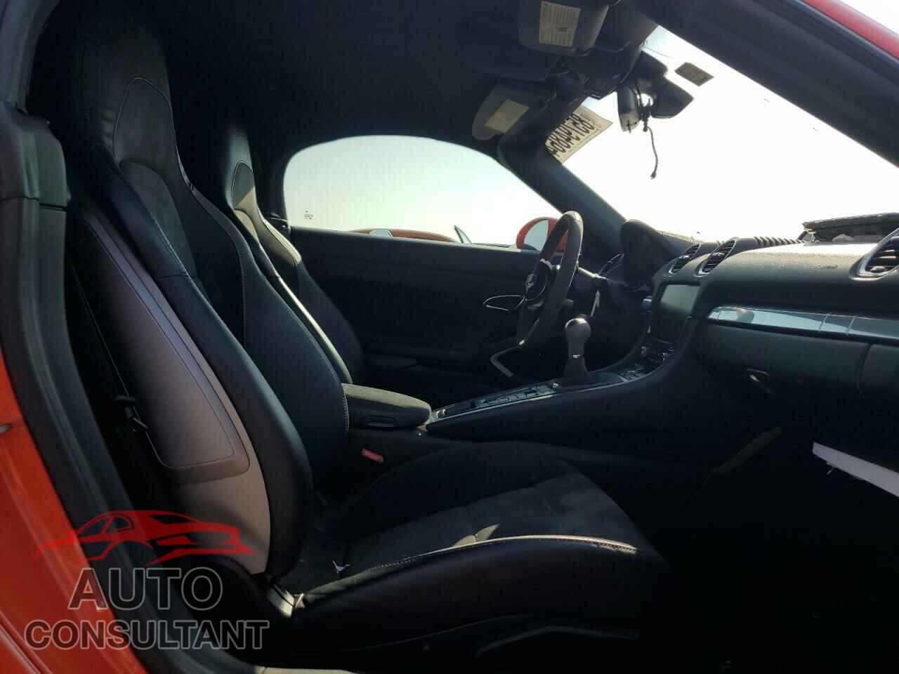 PORSCHE BOXSTER 2018 - WP0CB2A86JS229327