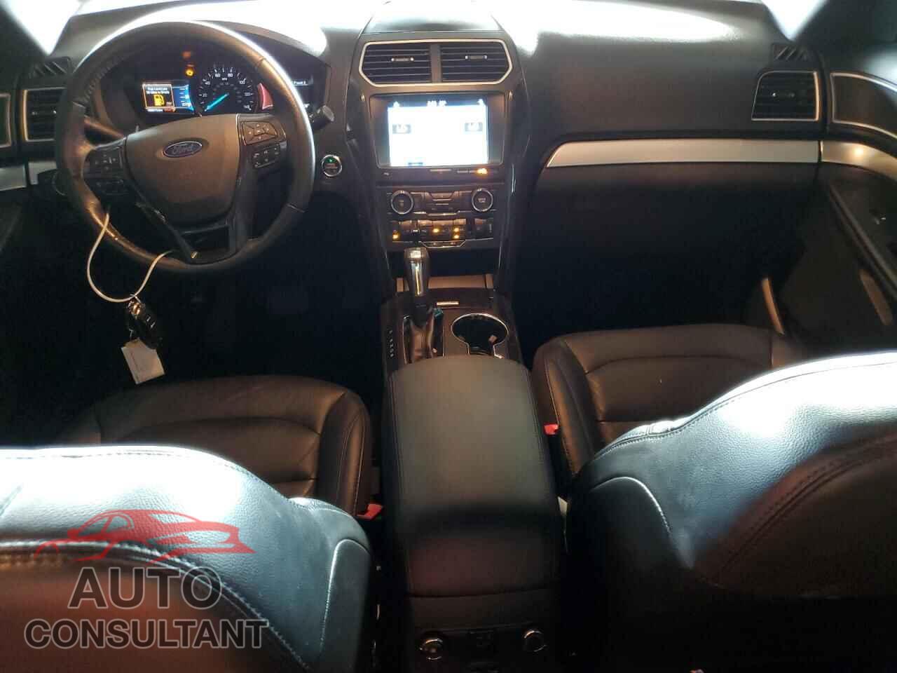 FORD EXPLORER 2017 - 1FM5K7D82HGD64461
