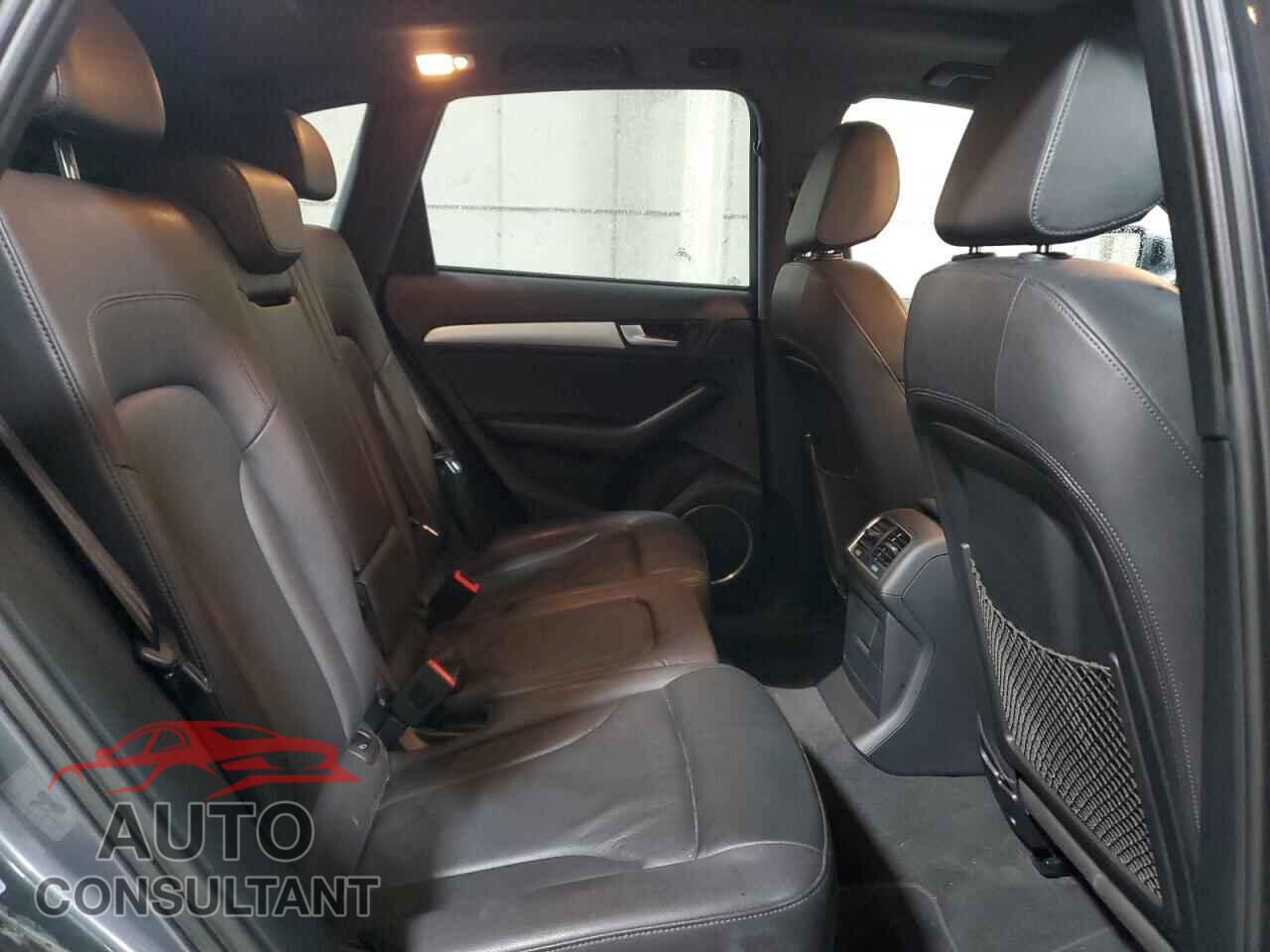 AUDI Q5 2017 - WA1M2AFP2HA043695
