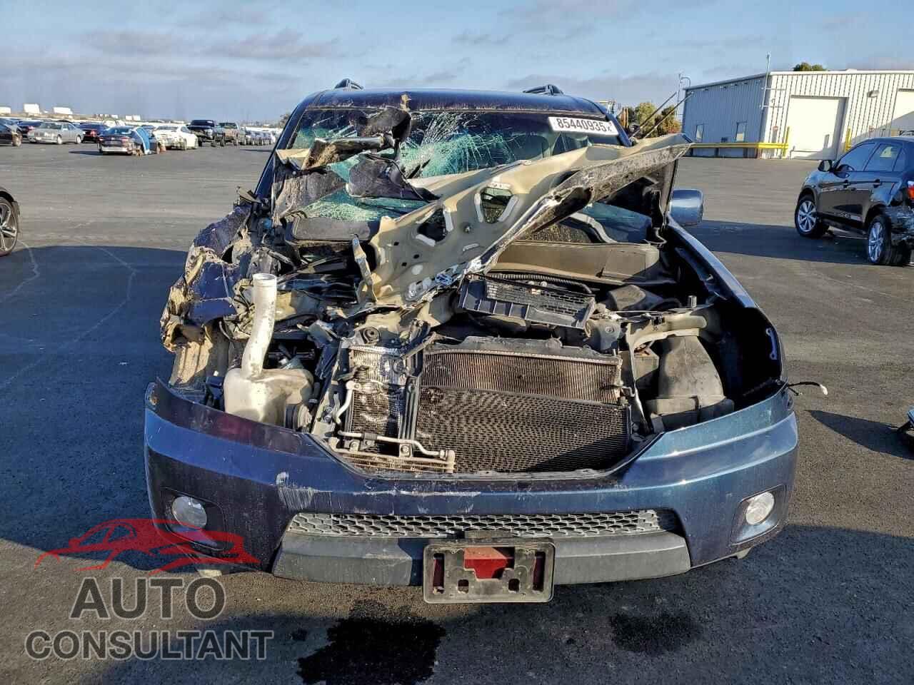 HONDA PILOT 2011 - 5FNYF3H4XBB049432