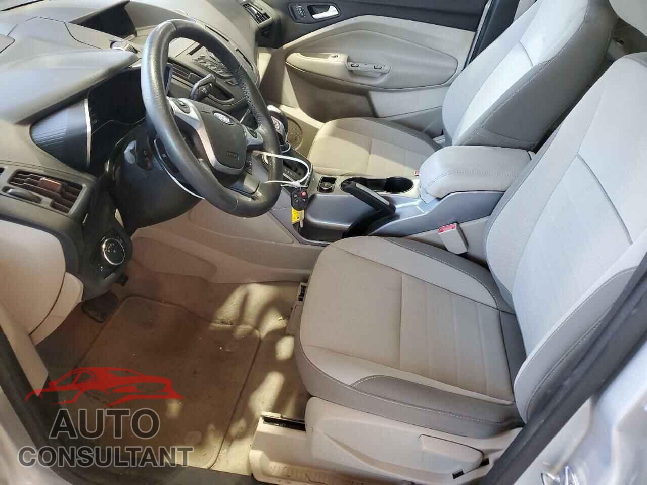 FORD CMAX 2014 - 1FADP5AU2EL519378