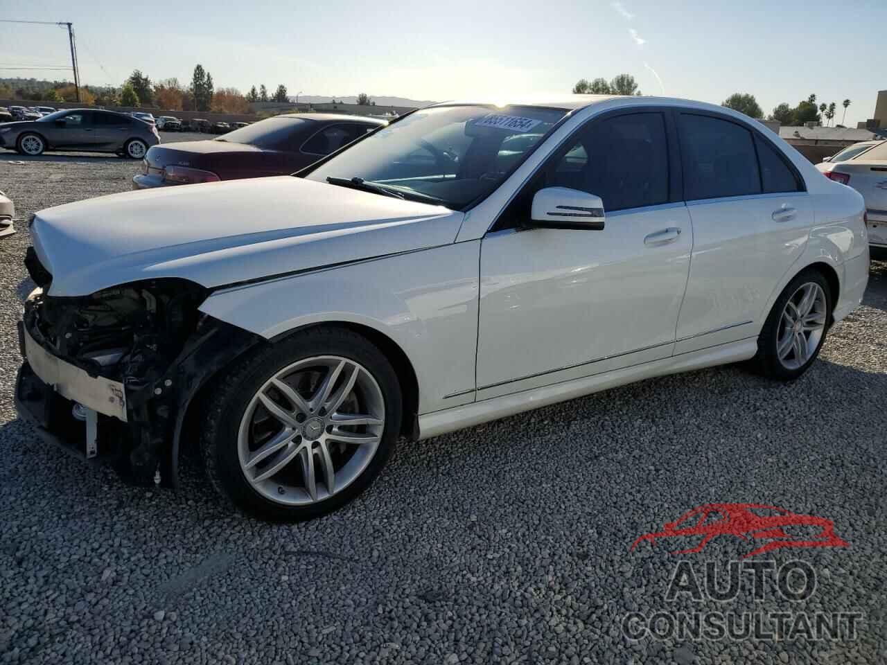 MERCEDES-BENZ C-CLASS 2013 - WDDGF8AB5DA885393