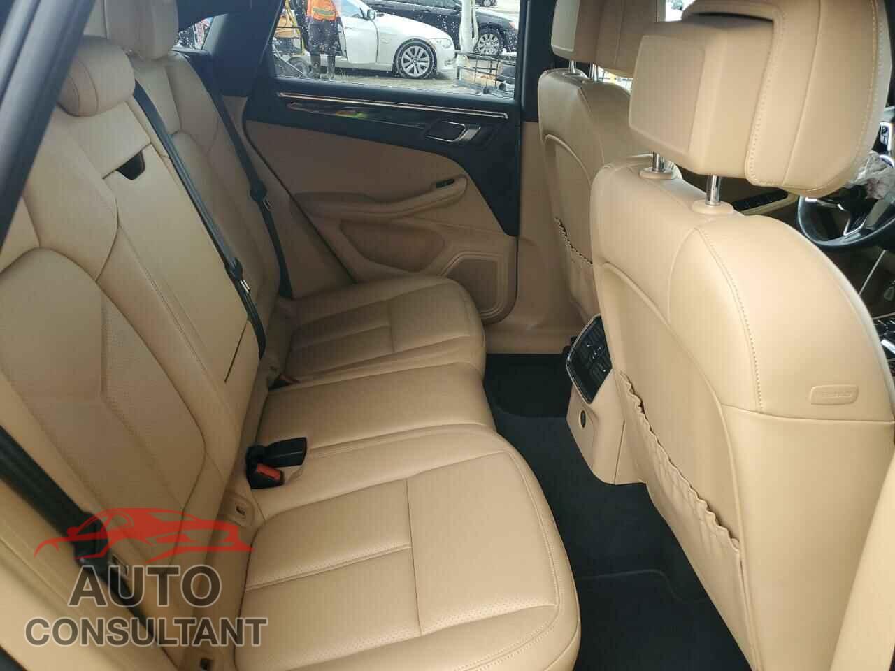 PORSCHE MACAN 2018 - WP1AA2A59JLB21079