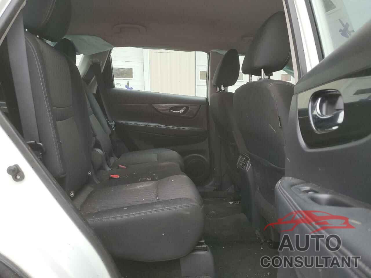 NISSAN ROGUE 2018 - KNMAT2MV6JP544718