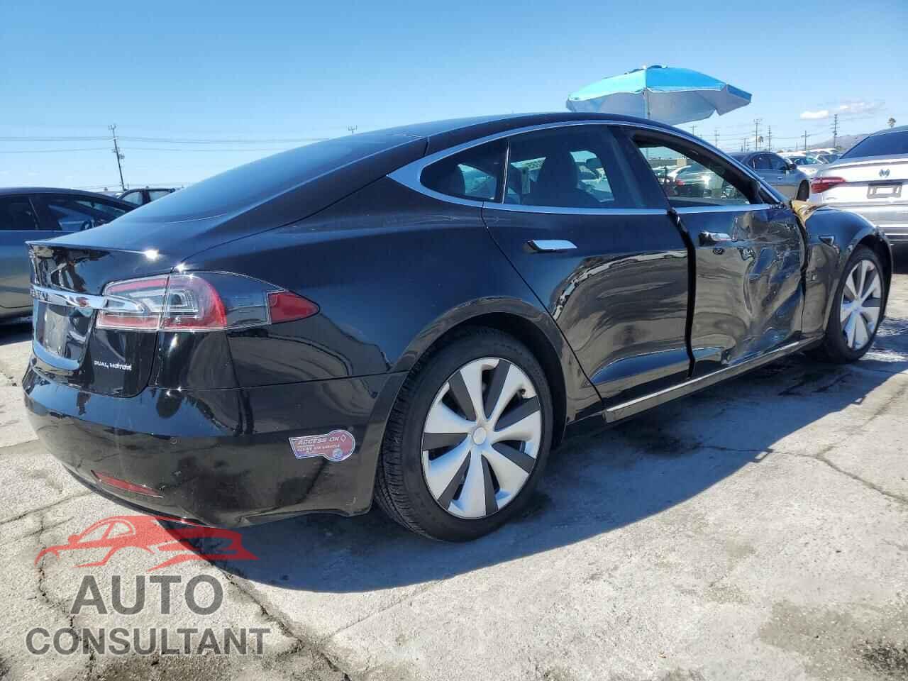 TESLA MODEL S 2020 - 5YJSA1E26LF399704
