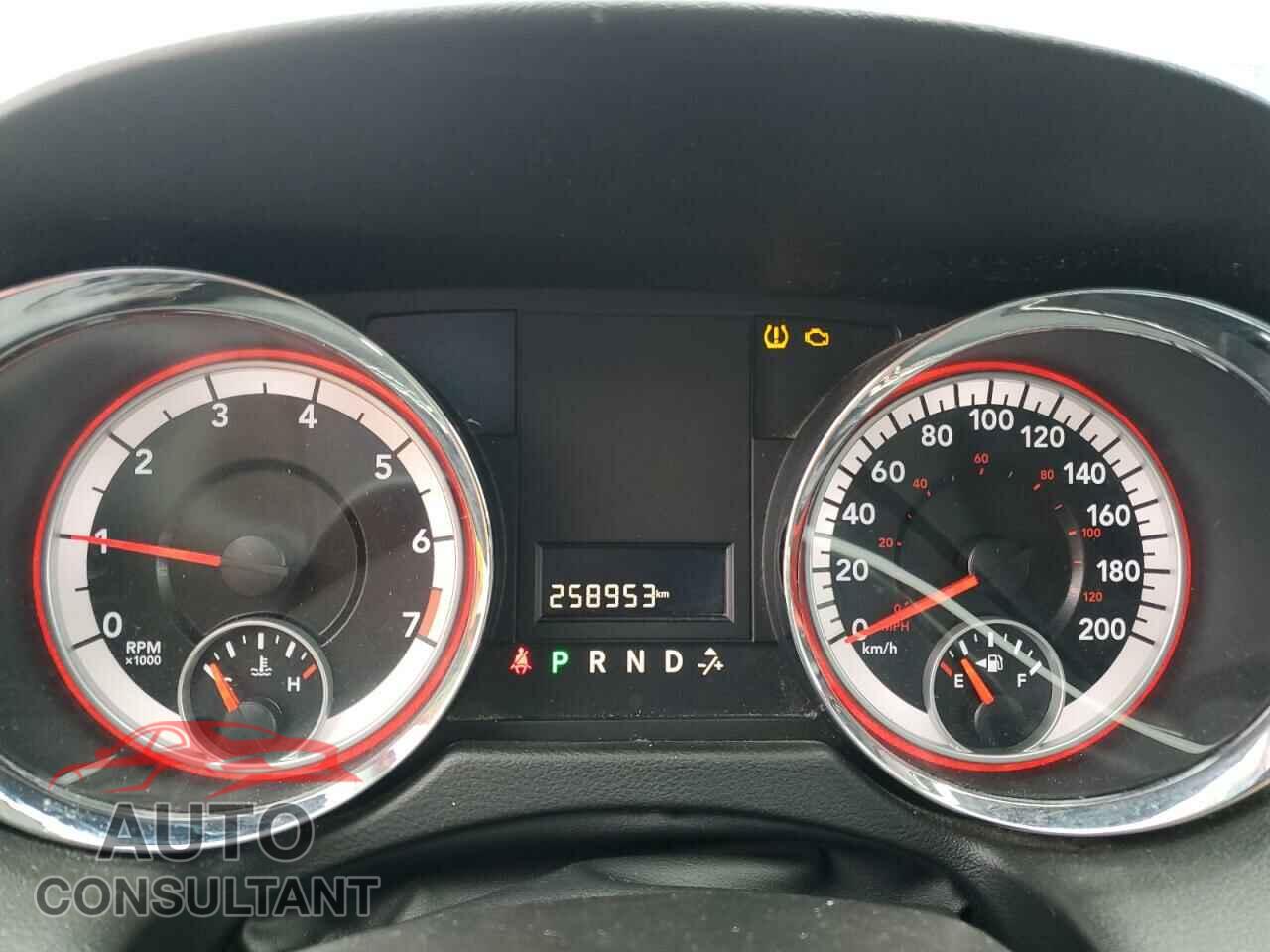 DODGE CARAVAN 2013 - 2C4RDGBG4DR624765