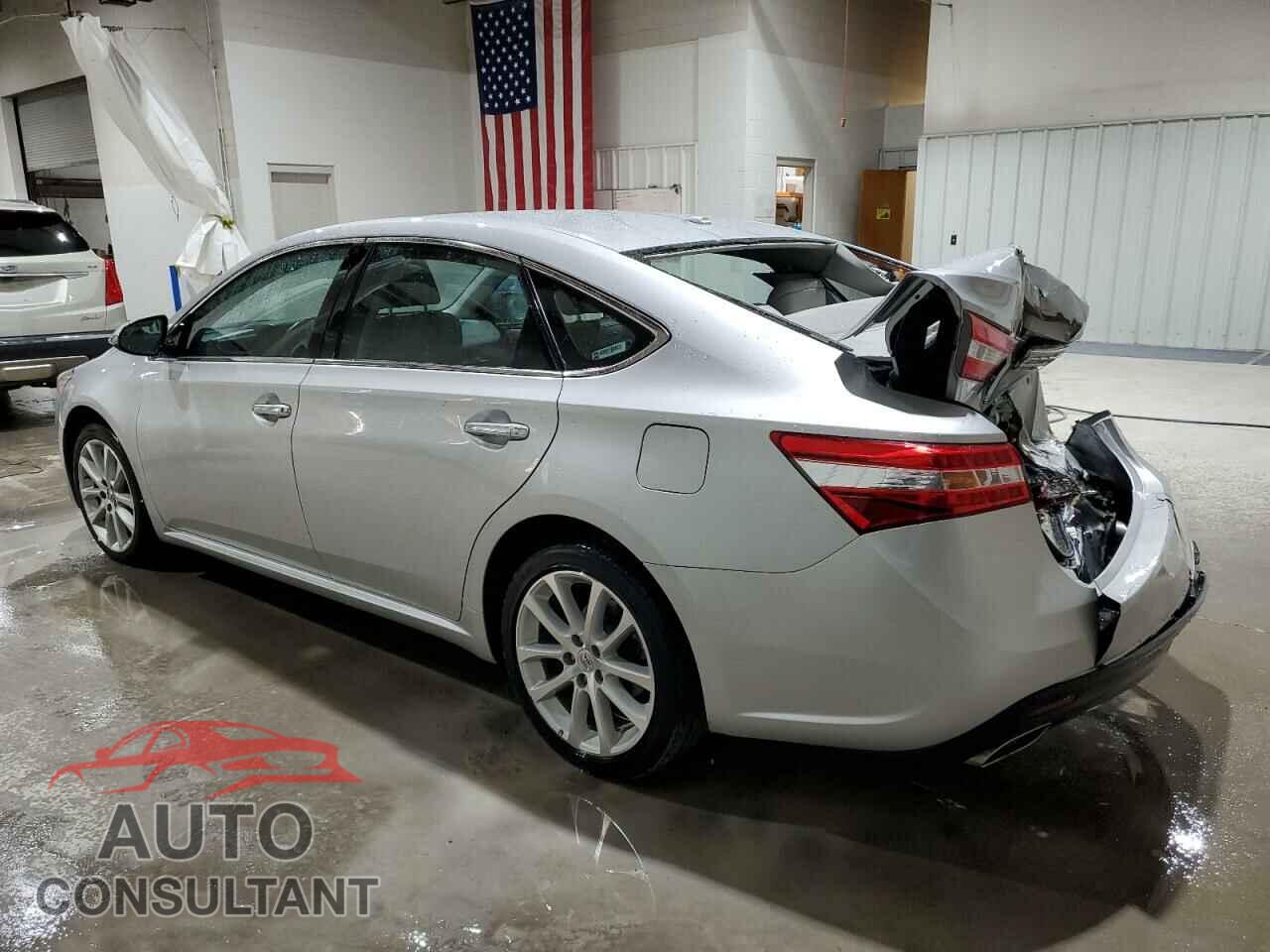 TOYOTA AVALON 2013 - 4T1BK1EB0DU074967