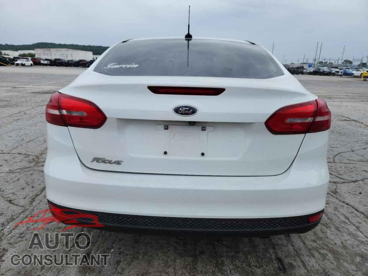 FORD FOCUS 2018 - 1FADP3E29JL201541