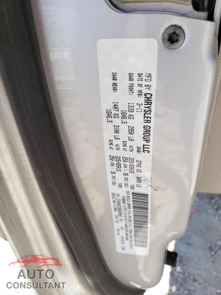 DODGE CARAVAN 2011 - 2D4RN4DG9BR690902