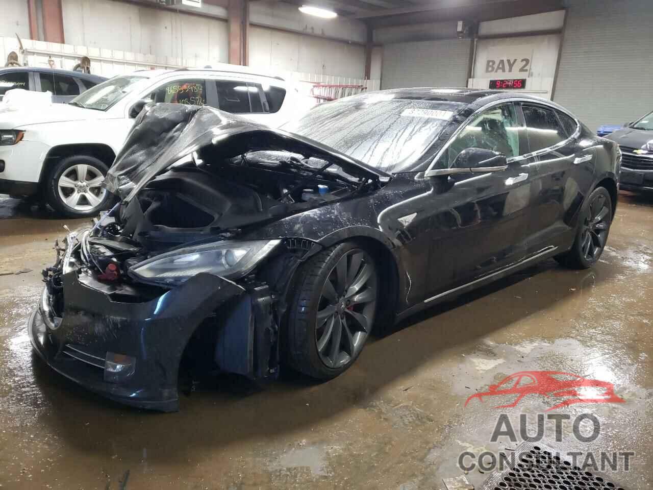 TESLA MODEL S 2015 - 5YJSA1V47FF096677