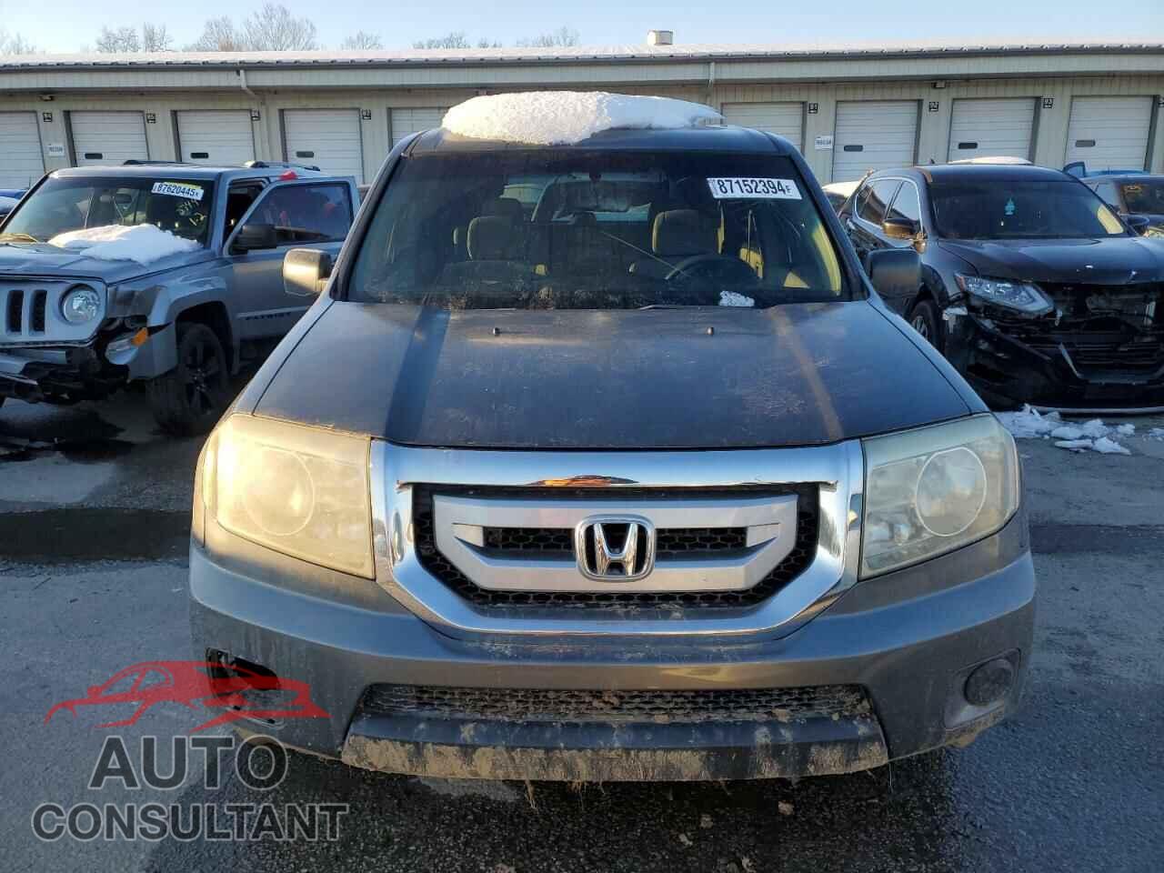 HONDA PILOT 2011 - 5FNYF4H20BB068768