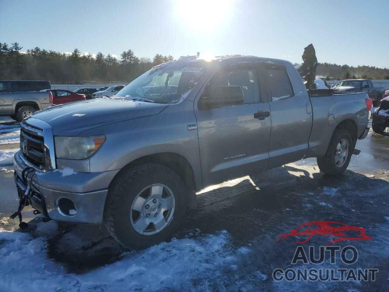 TOYOTA TUNDRA 2010 - 5TFUM5F18AX005443