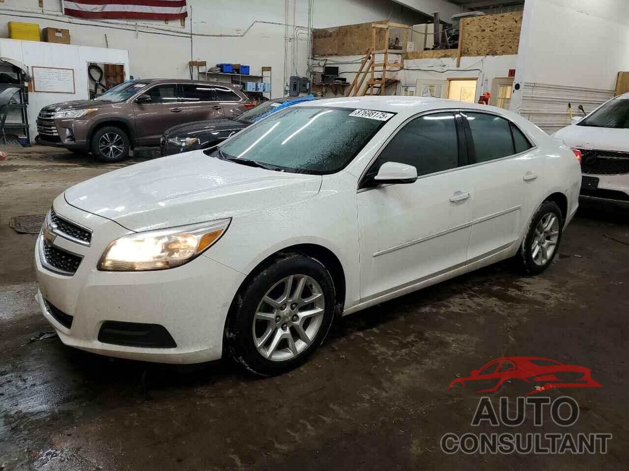 CHEVROLET MALIBU 2013 - 1G11C5SAXDF282190