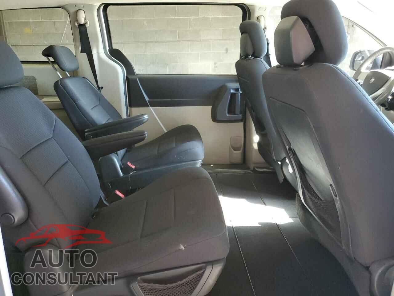 DODGE CARAVAN 2010 - 2D4RN4DE5AR364978
