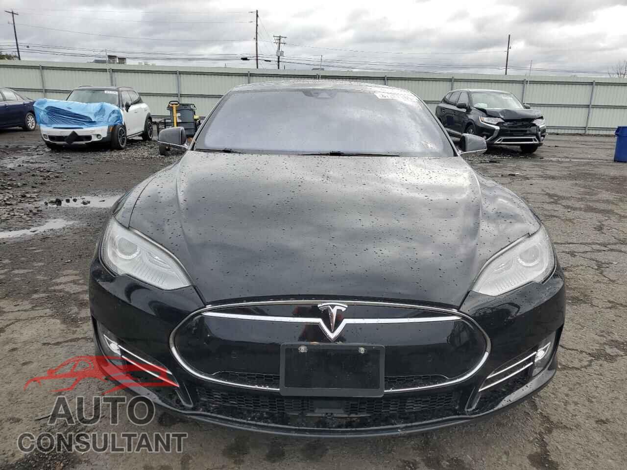 TESLA MODEL S 2015 - 5YJSA1E2XFF109193