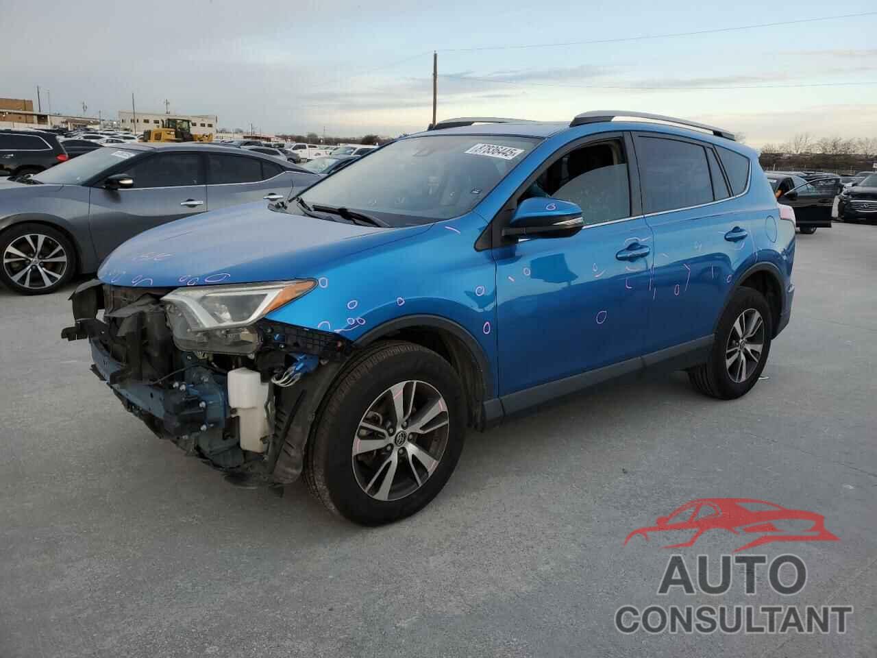 TOYOTA RAV4 2018 - JTMWFREV1JJ734613
