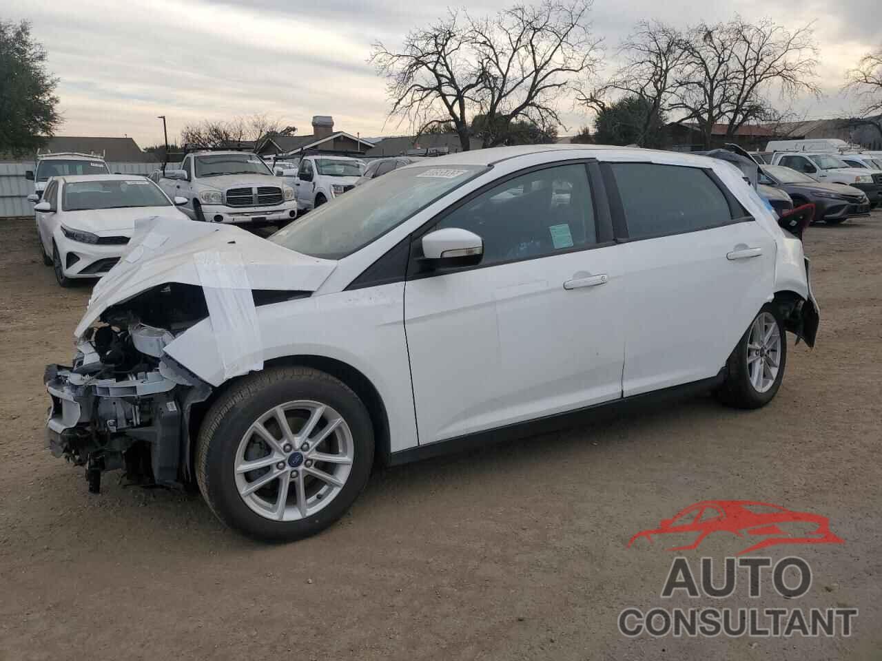 FORD FOCUS 2017 - 1FADP3K21HL315144