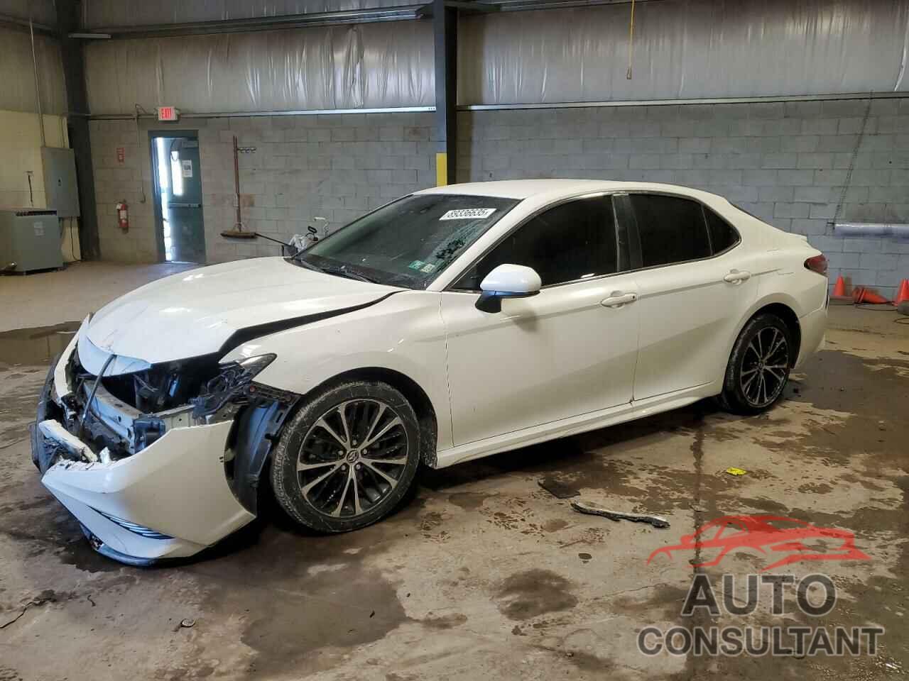 TOYOTA CAMRY 2018 - JTNB11HK2J3022496