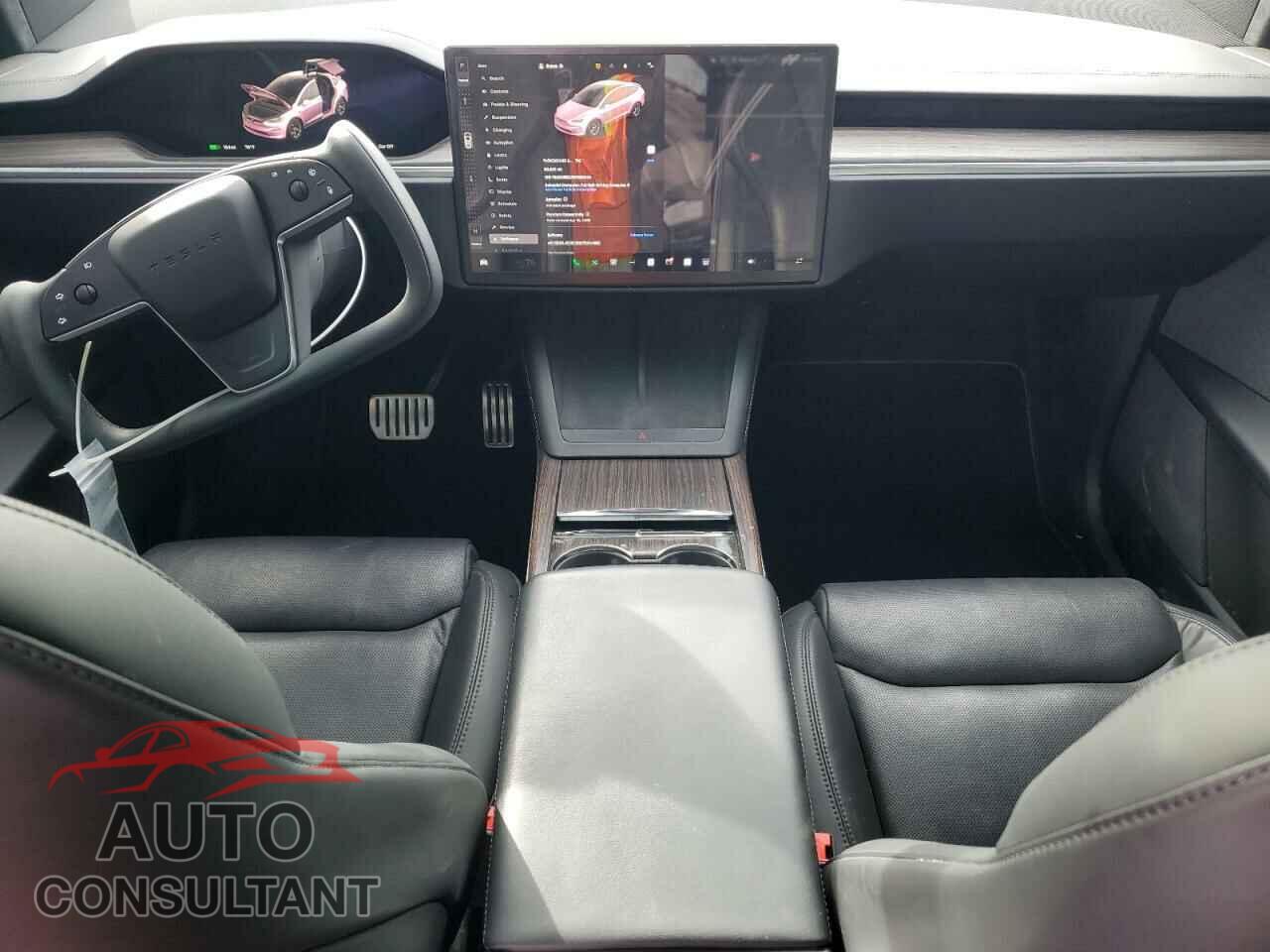 TESLA MODEL X 2022 - 7SAXCBE57NF360044