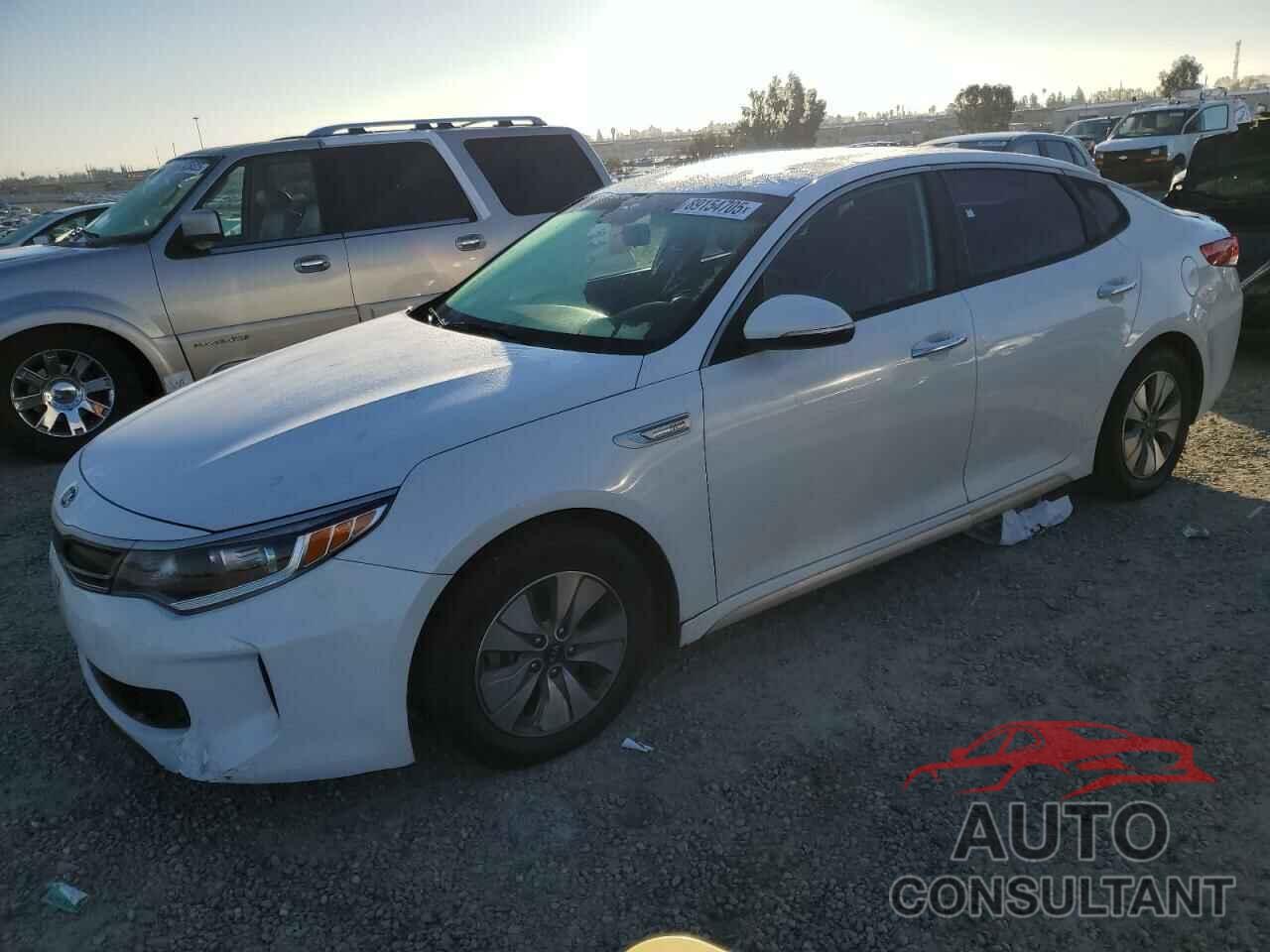 KIA OPTIMA 2017 - KNAGT4LE6H5011813