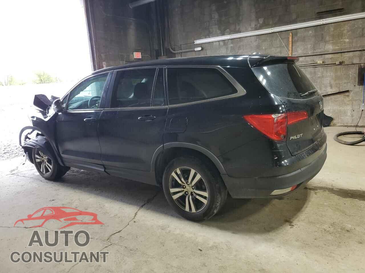 HONDA PILOT 2017 - 5FNYF6H34HB089801