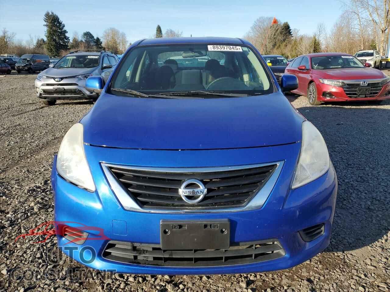 NISSAN VERSA 2013 - 3N1CN7AP2DL881041