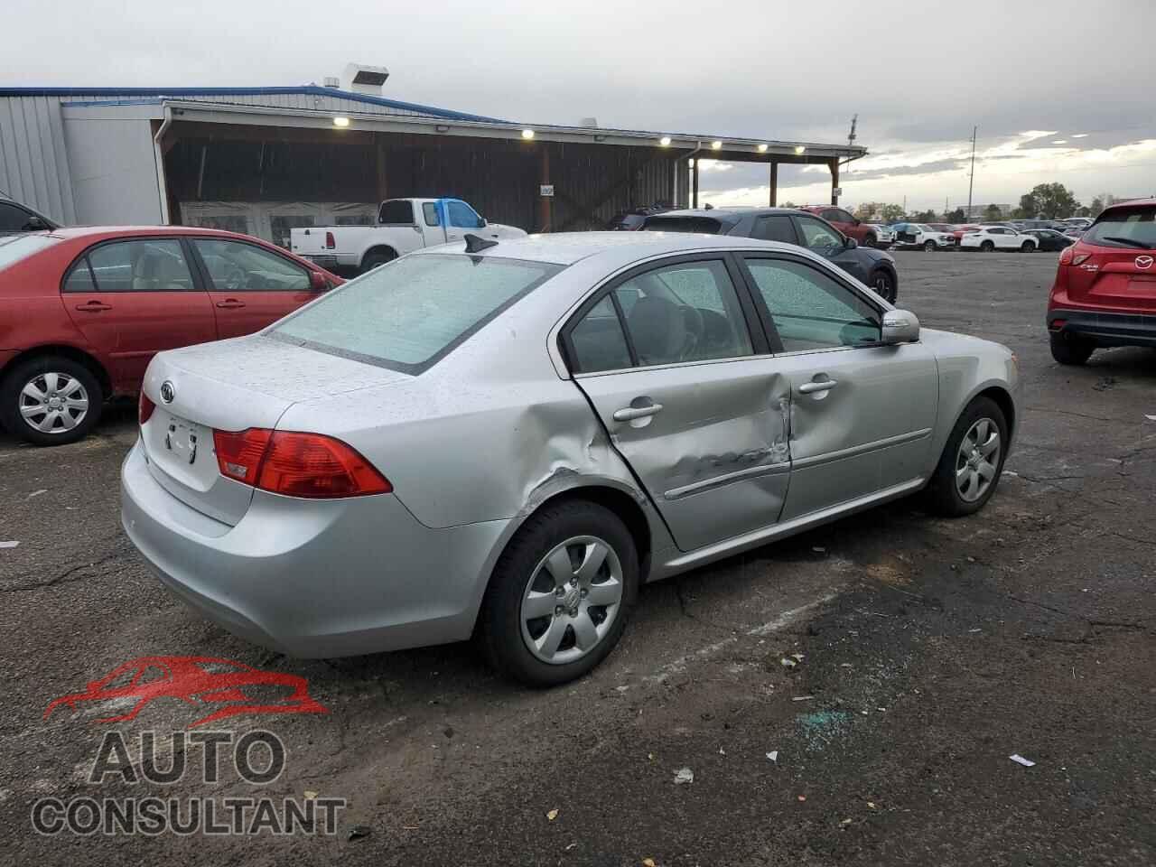 KIA OPTIMA 2010 - KNAGG4A86A5449268