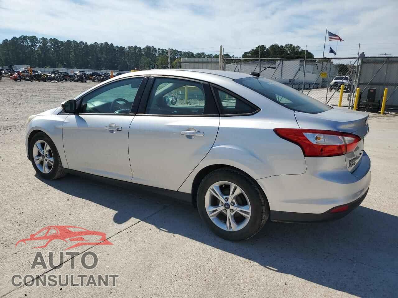 FORD FOCUS 2014 - 1FADP3F21EL282944