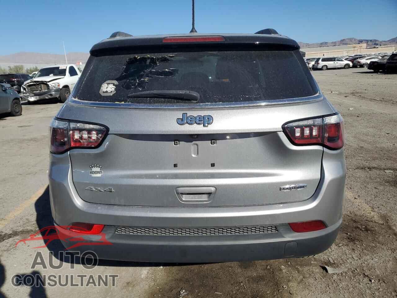 JEEP COMPASS 2018 - 3C4NJDBB2JT455347