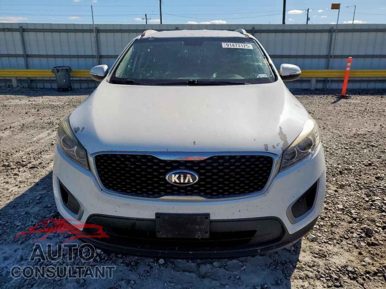 KIA SORENTO 2017 - 5XYPG4A36HG215656