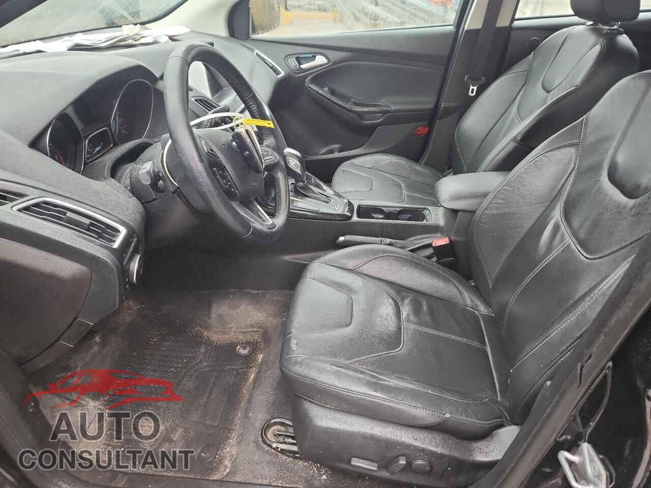FORD FOCUS 2016 - 1FADP3N25GL357908