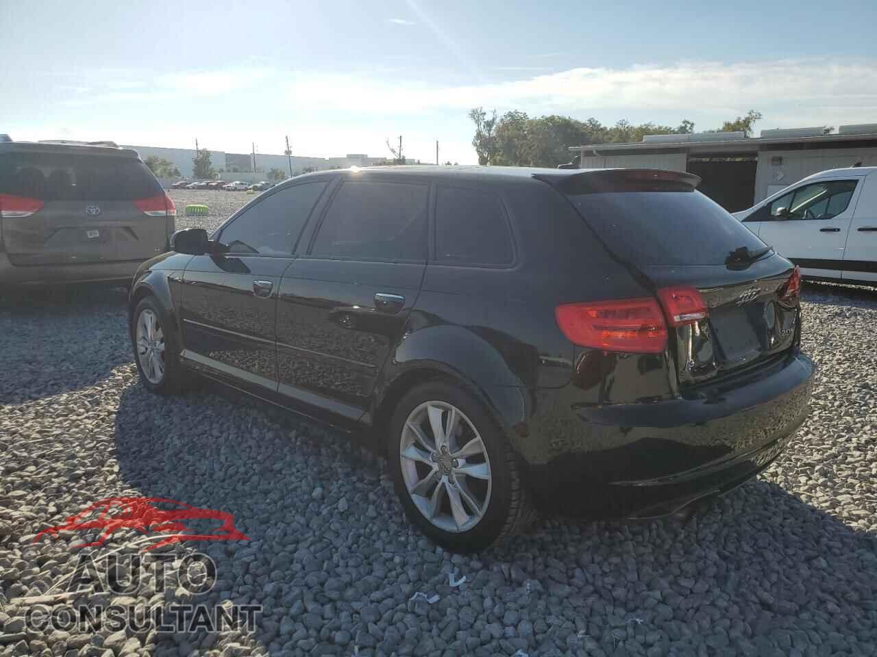 AUDI A3 2011 - WAUBEAFM1BA138103