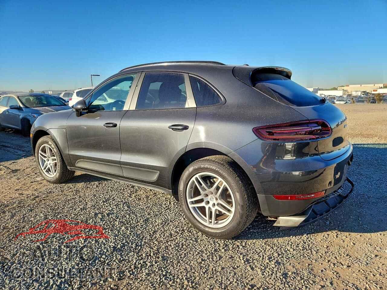 PORSCHE MACAN 2018 - WP1AA2A54JLB09227