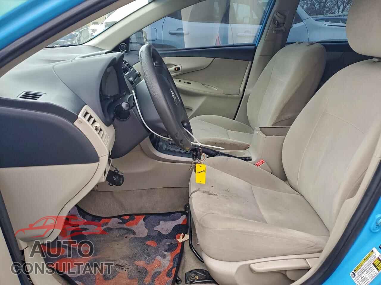 TOYOTA COROLLA 2013 - 2T1BU4EE2DC989424