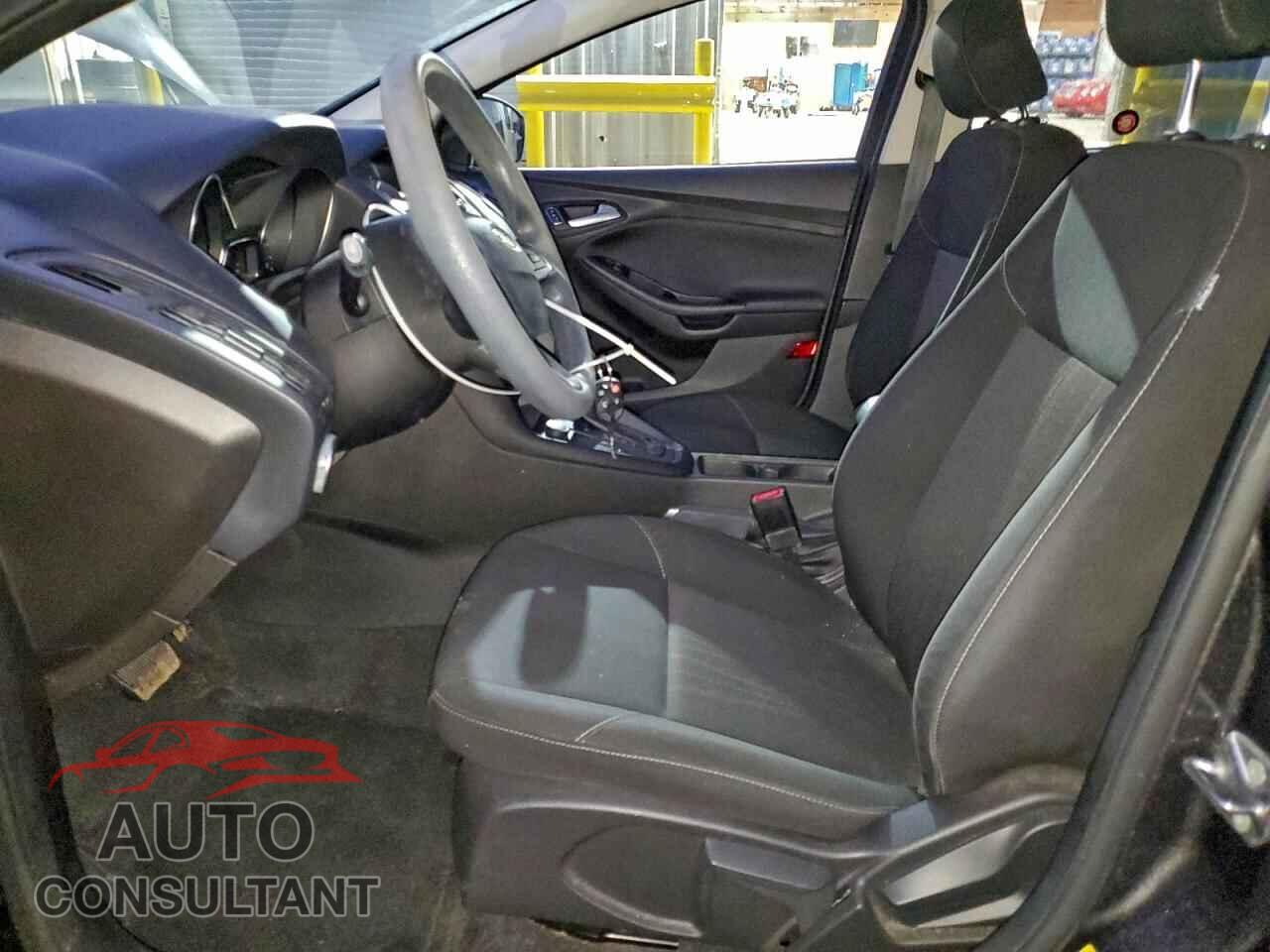 FORD FOCUS 2016 - 1FADP3F22GL201016