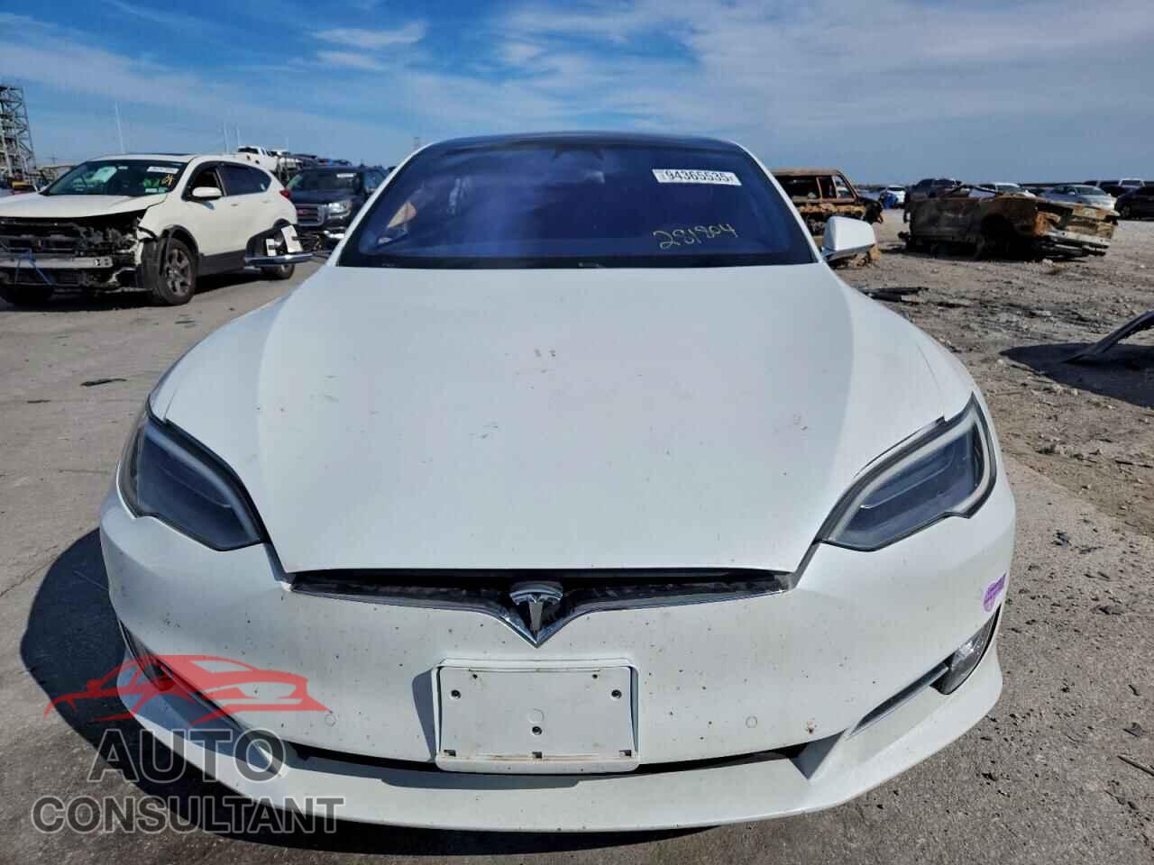 TESLA MODEL S 2018 - 5YJSA1E25JF281804