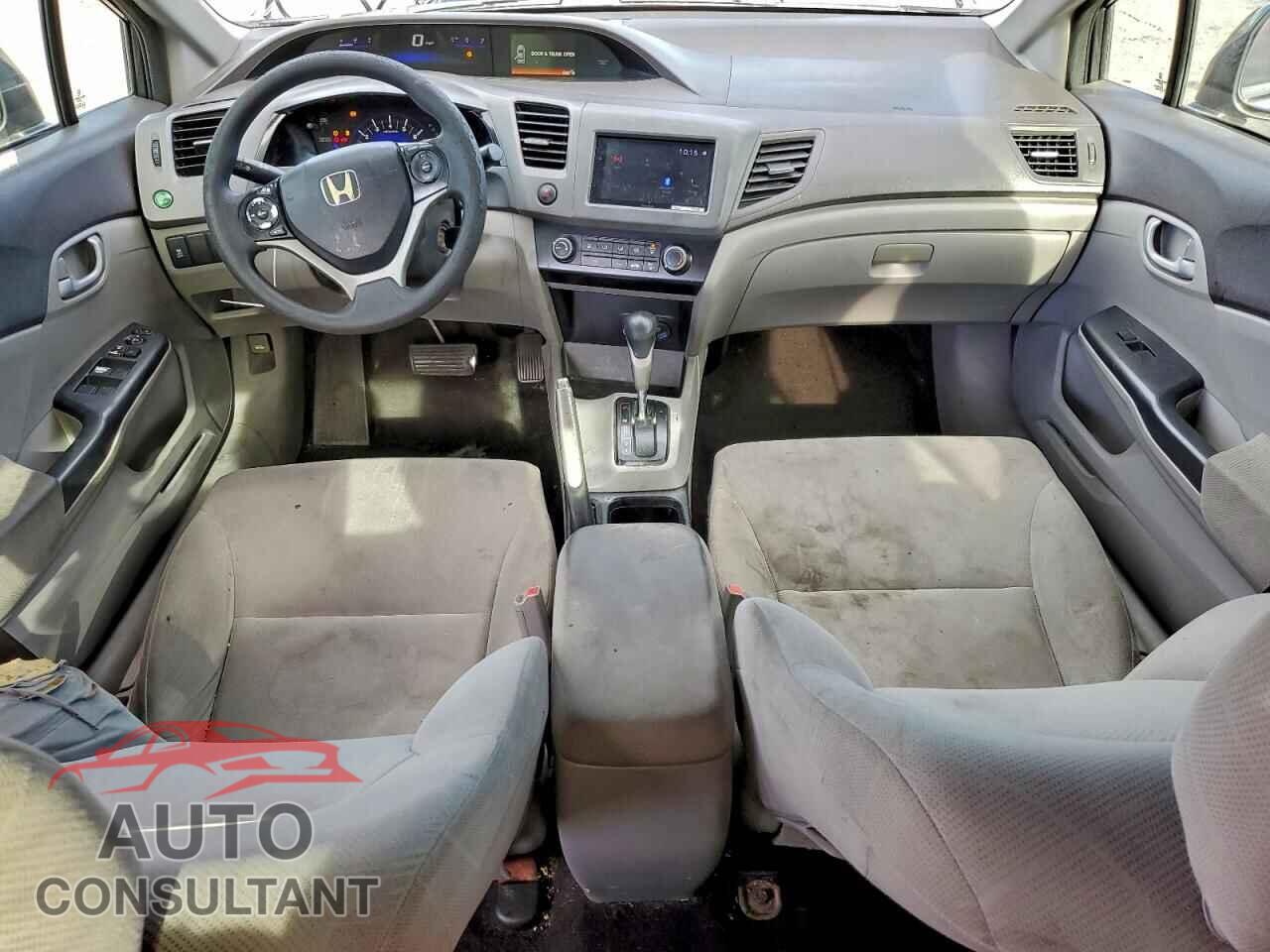 HONDA CIVIC 2012 - 2HGFB2F52CH561580