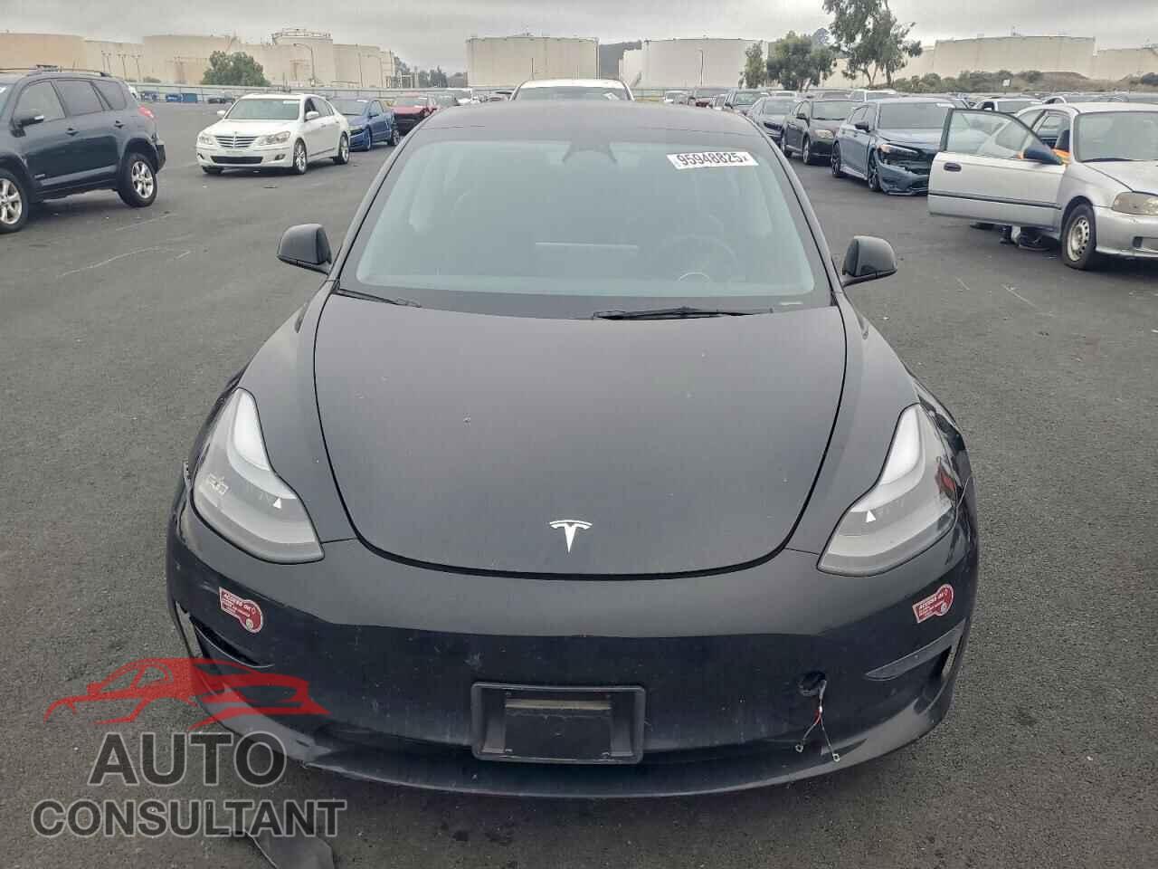 TESLA MODEL 3 2023 - 5YJ3E1EA0PF707875