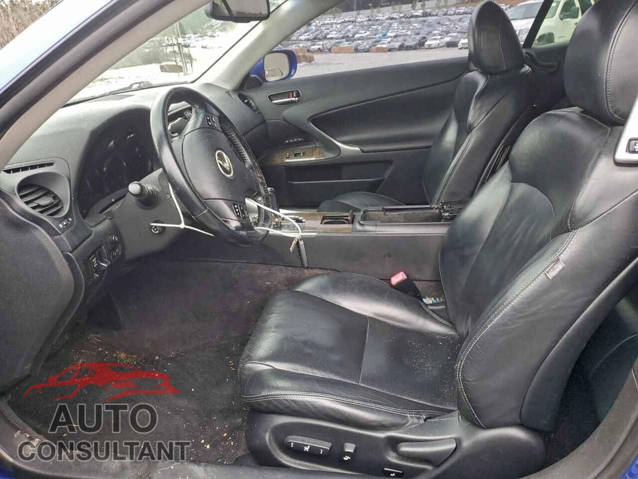 LEXUS IS 2010 - JTHFF2C29A2506528