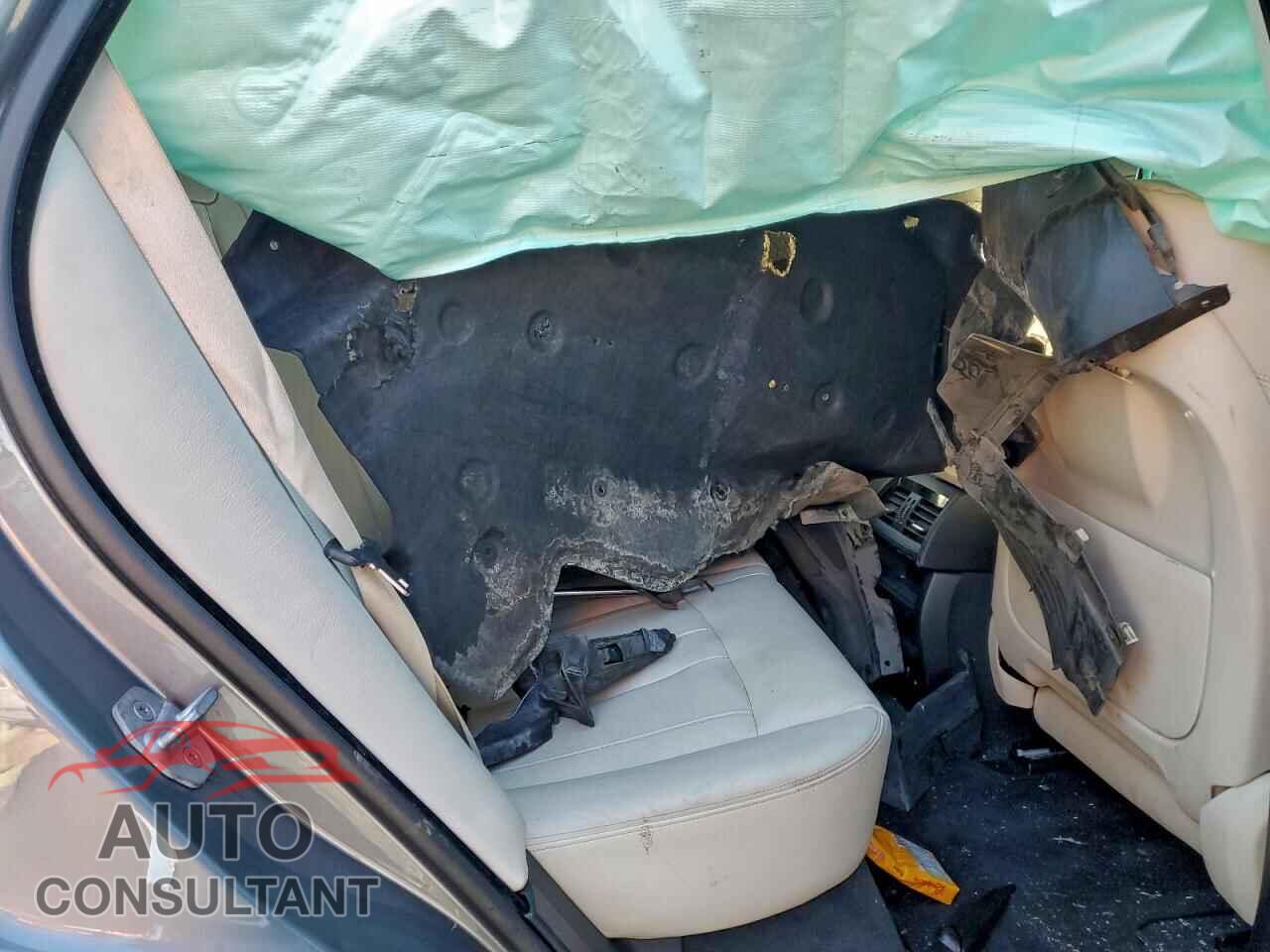 BMW X5 2014 - 5UXKR2C55E0C00611