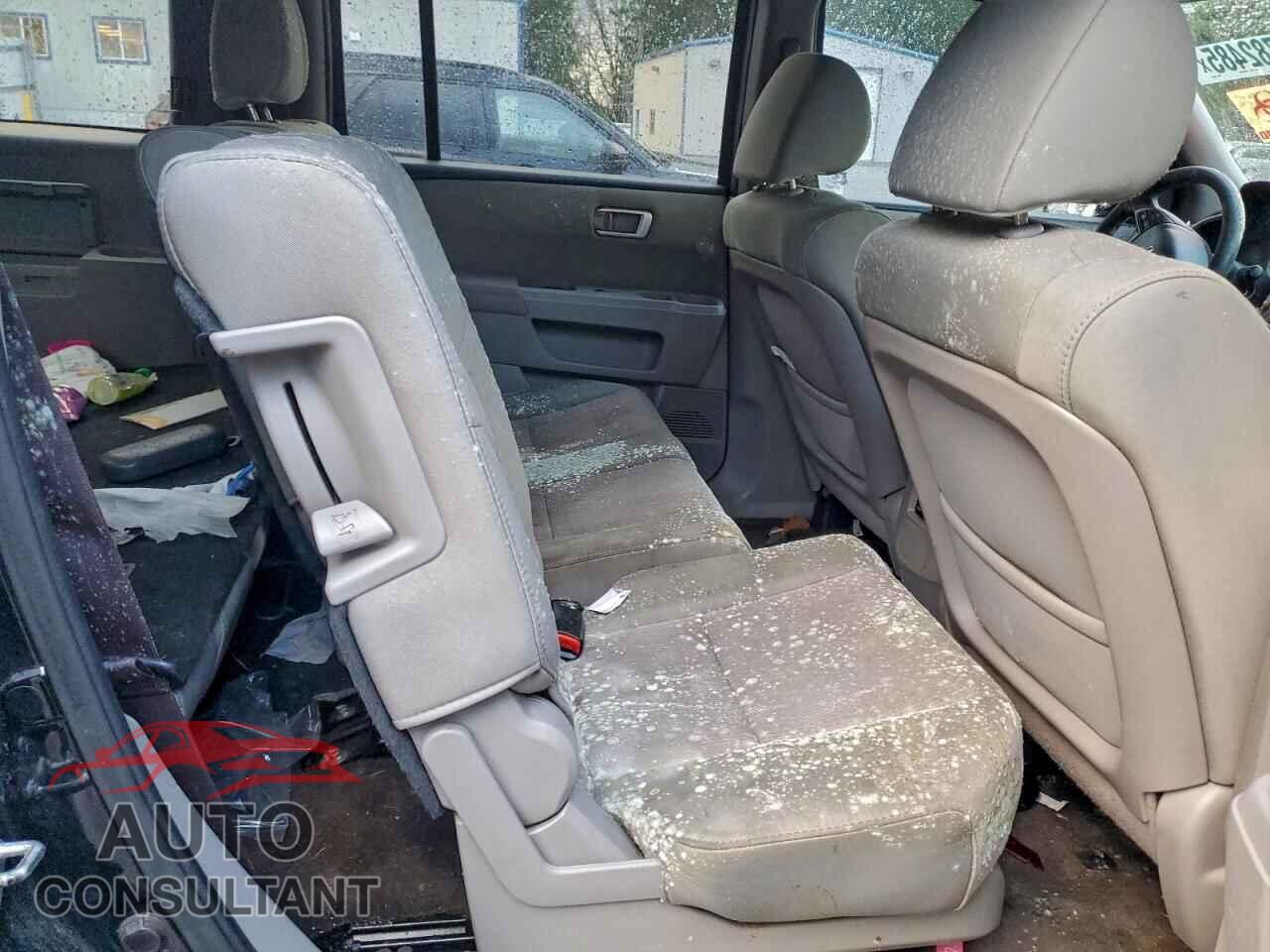 HONDA PILOT 2012 - 5FNYF4H42CB060867