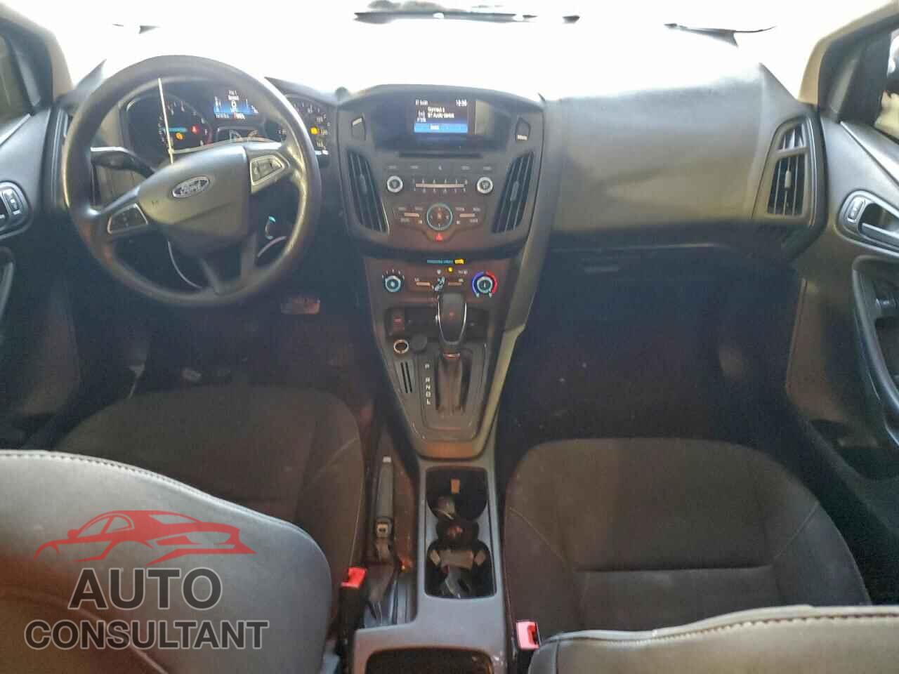 FORD FOCUS 2017 - 1FADP3E2XHL203700
