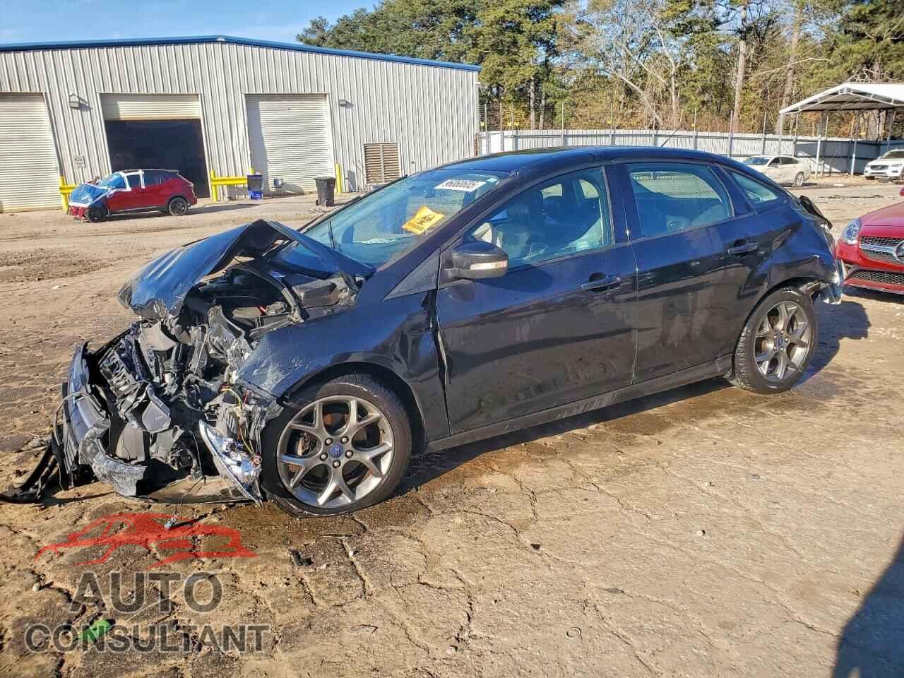 FORD FOCUS 2013 - 1FADP3F27DL290870