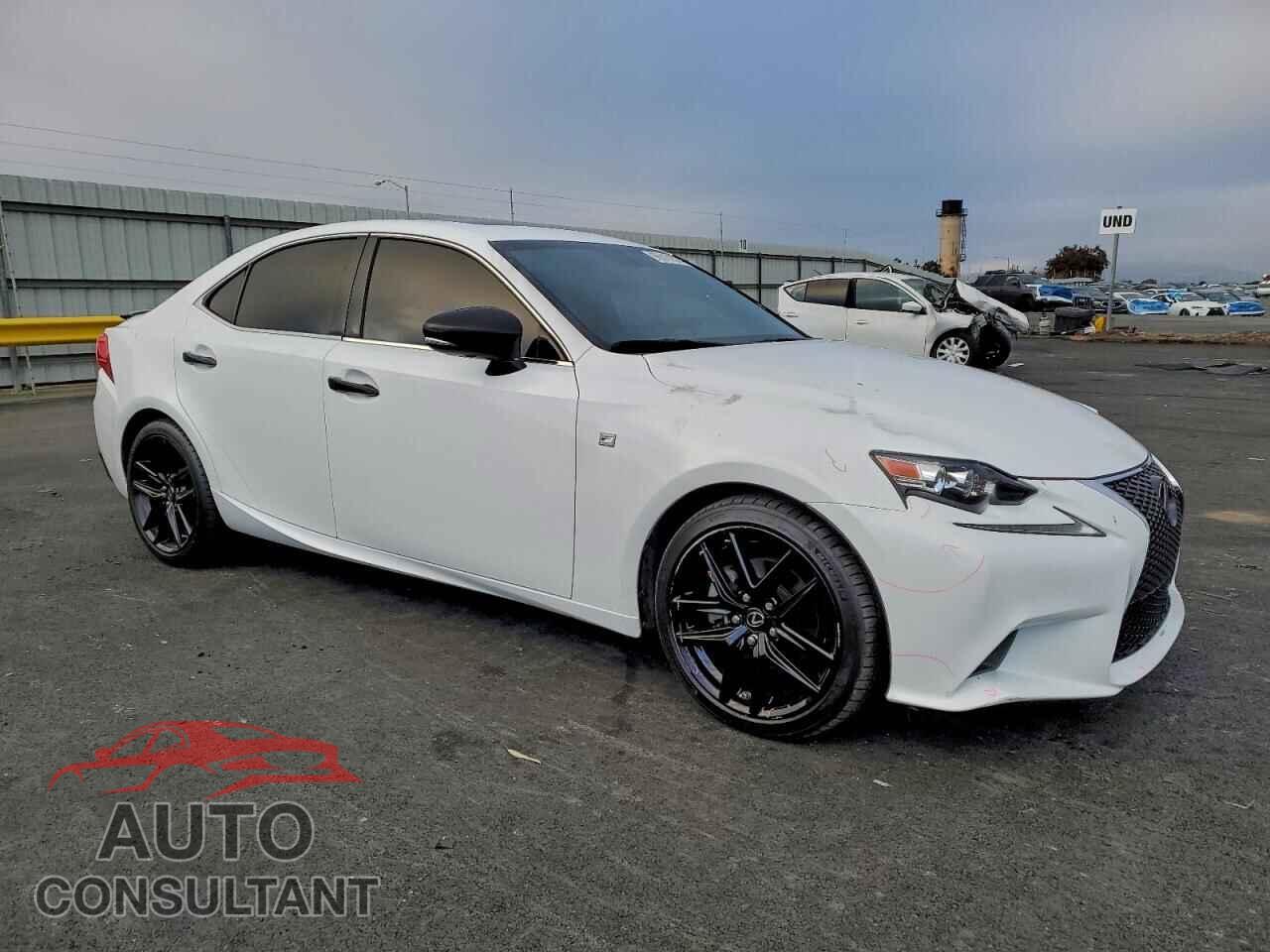 LEXUS IS 2015 - JTHCF1D29F5020688